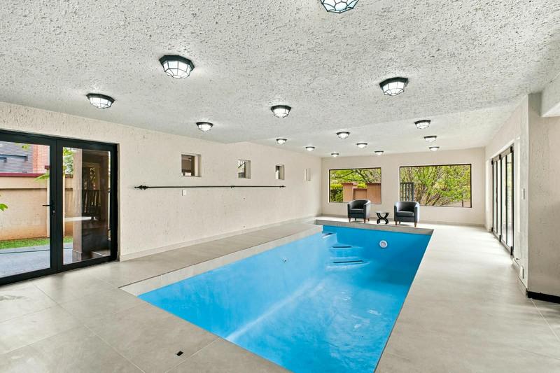 6 Bedroom Property for Sale in Midstream Estate Gauteng