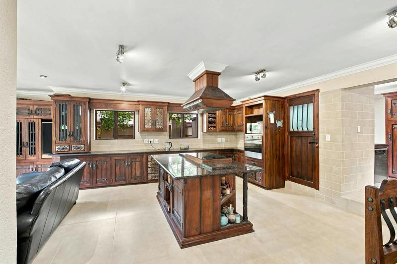 6 Bedroom Property for Sale in Midstream Estate Gauteng