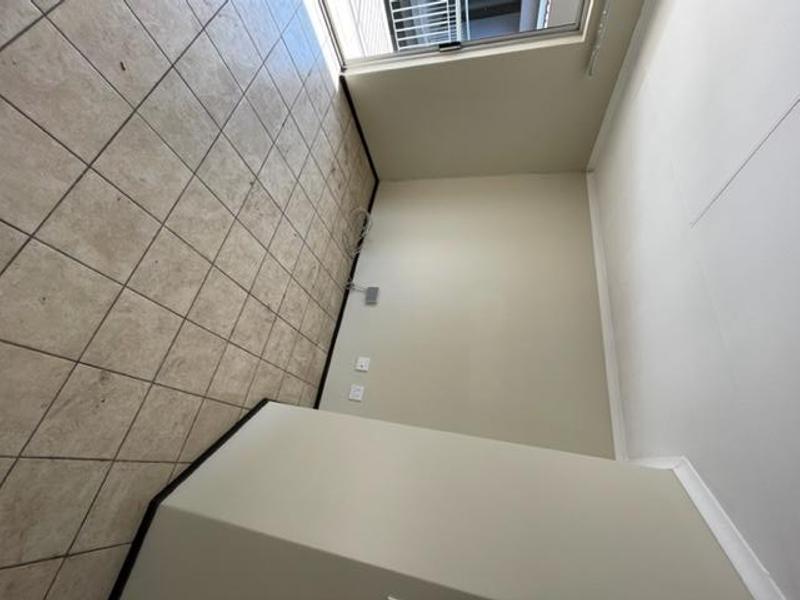 2 Bedroom Property for Sale in Bardene Gauteng