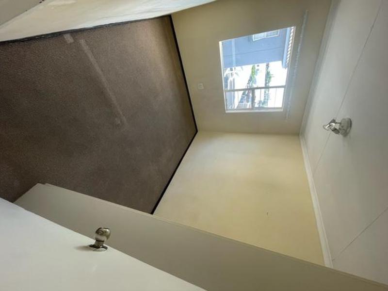 2 Bedroom Property for Sale in Bardene Gauteng