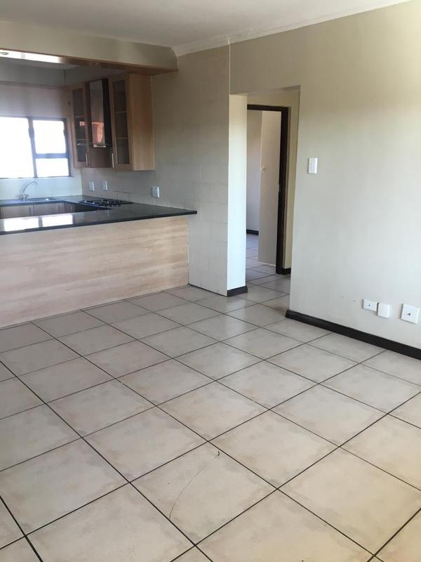 2 Bedroom Property for Sale in Wilro Park Gauteng