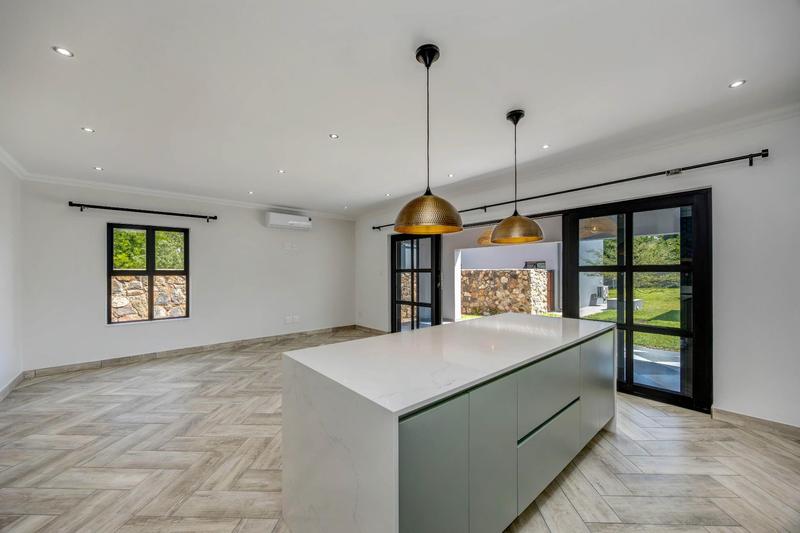 To Let 1 Bedroom Property for Rent in Chartwell Gauteng