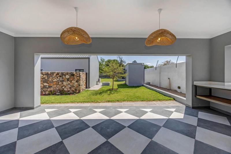 To Let 1 Bedroom Property for Rent in Chartwell Gauteng