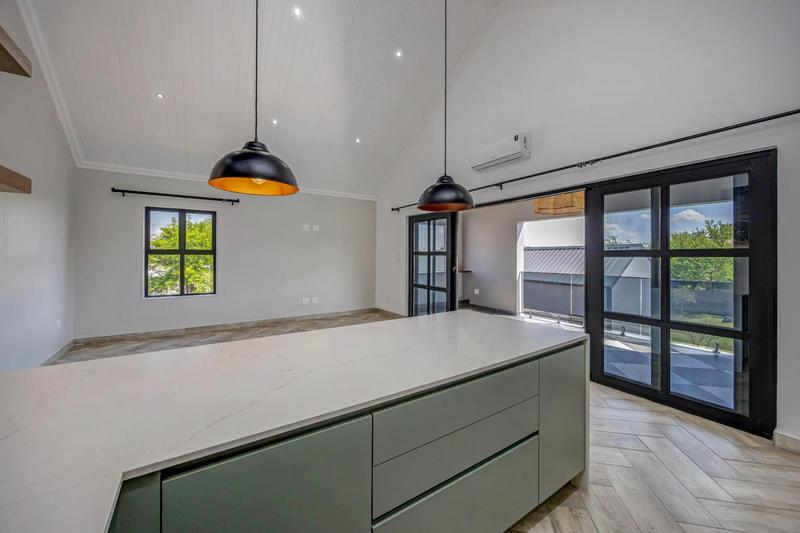 To Let 1 Bedroom Property for Rent in Chartwell Gauteng