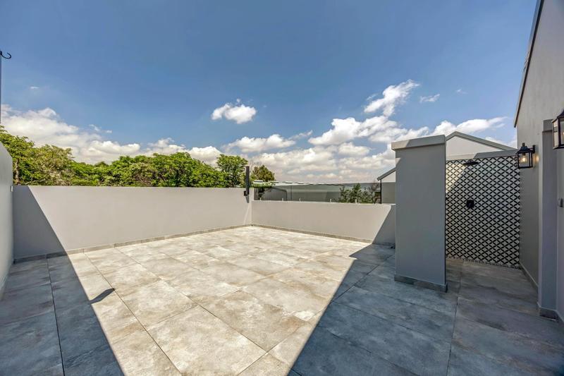 To Let 1 Bedroom Property for Rent in Chartwell Gauteng