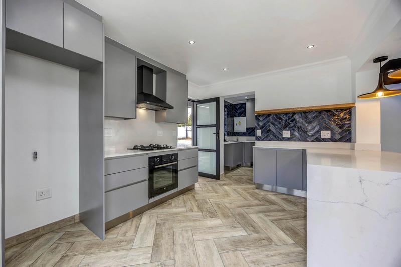 To Let 1 Bedroom Property for Rent in Chartwell Gauteng