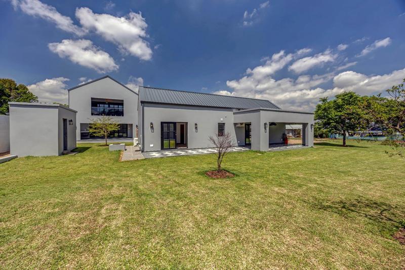 To Let 1 Bedroom Property for Rent in Chartwell Gauteng