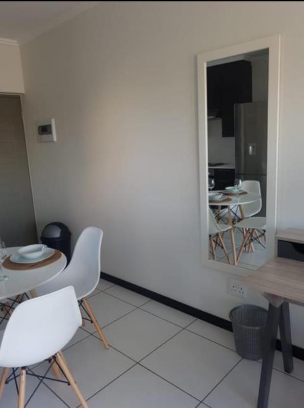 1 Bedroom Property for Sale in Barbeque Downs Gauteng