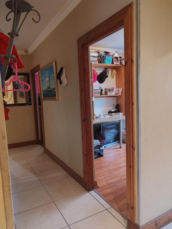 3 Bedroom Property for Sale in Brakpan Central Gauteng