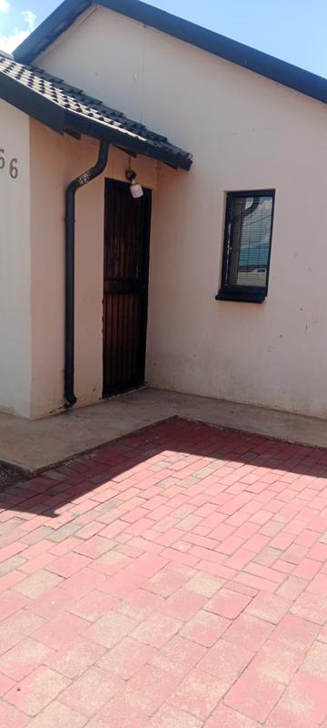 3 Bedroom Property for Sale in Vosloorus Gauteng