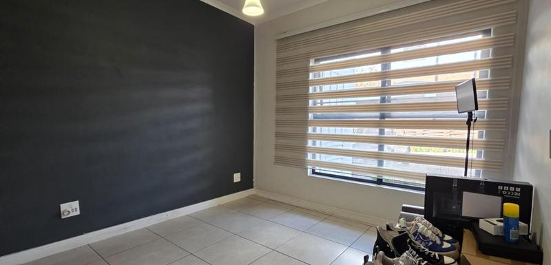 To Let 3 Bedroom Property for Rent in Linbro Park Gauteng