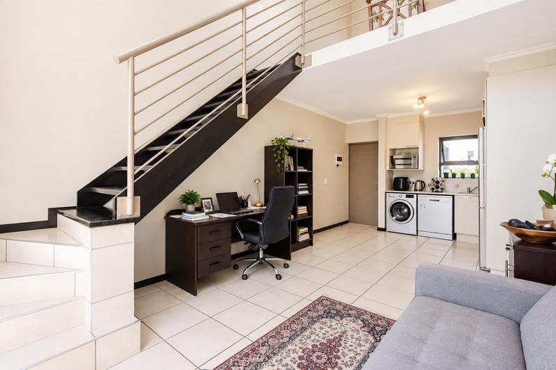 1 Bedroom Property for Sale in Douglasdale Gauteng