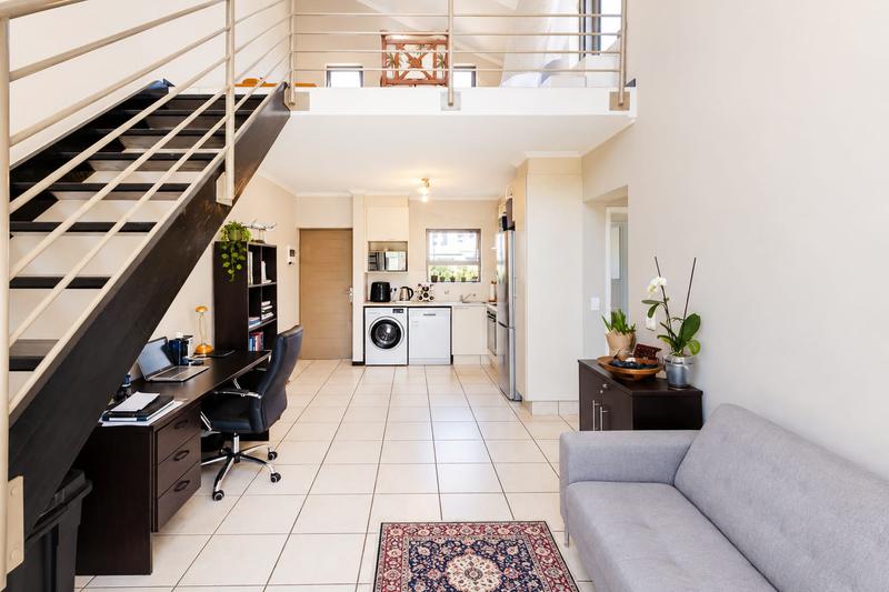 1 Bedroom Property for Sale in Douglasdale Gauteng