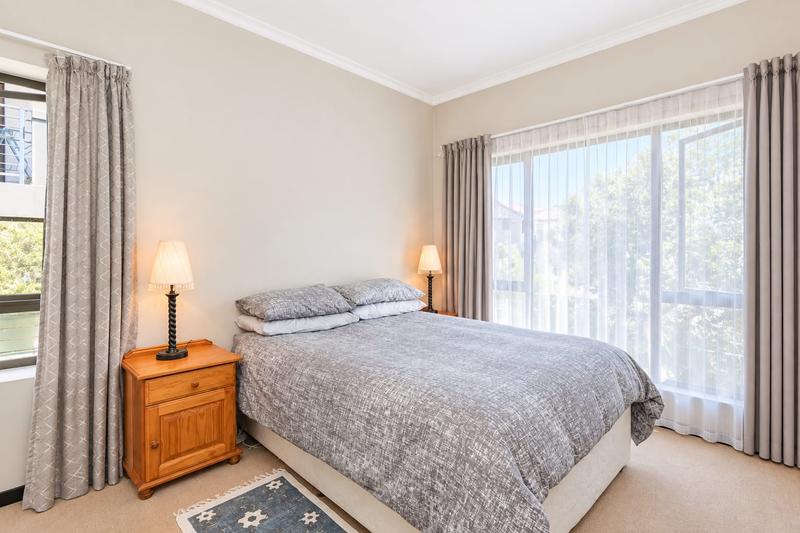 1 Bedroom Property for Sale in Douglasdale Gauteng