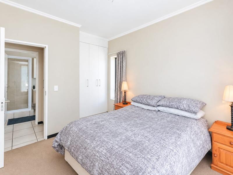 1 Bedroom Property for Sale in Douglasdale Gauteng