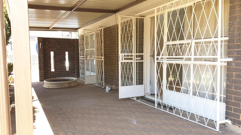 2 Bedroom Property for Sale in Bedford Gardens Gauteng