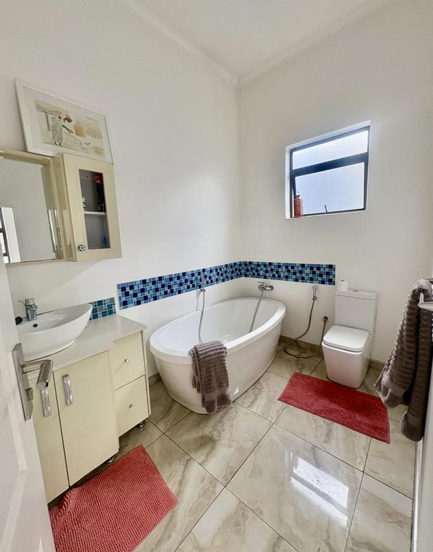 4 Bedroom Property for Sale in Orange Grove Gauteng