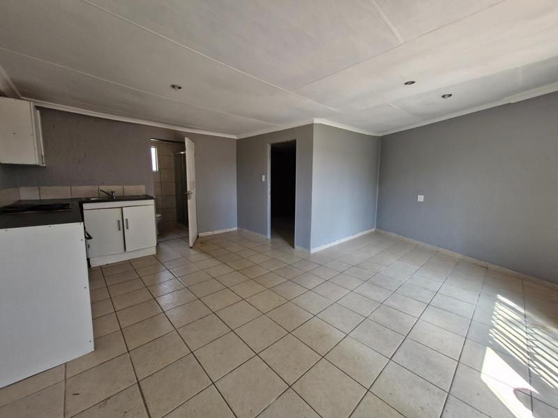 To Let 1 Bedroom Property for Rent in Norkem Park Gauteng