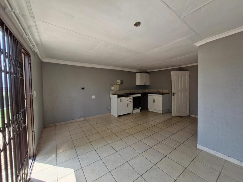 To Let 1 Bedroom Property for Rent in Norkem Park Gauteng