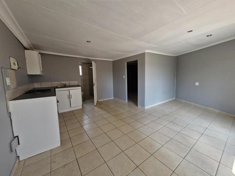 To Let 1 Bedroom Property for Rent in Norkem Park Gauteng