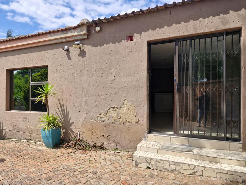 To Let 1 Bedroom Property for Rent in Norkem Park Gauteng