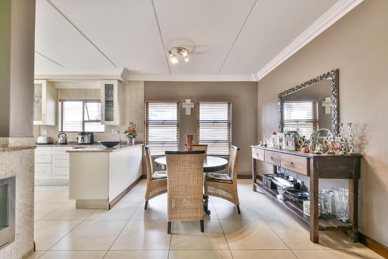 4 Bedroom Property for Sale in Glen Marais Gauteng