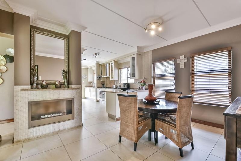 4 Bedroom Property for Sale in Glen Marais Gauteng