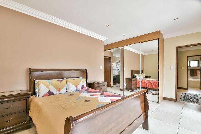 4 Bedroom Property for Sale in Glen Marais Gauteng