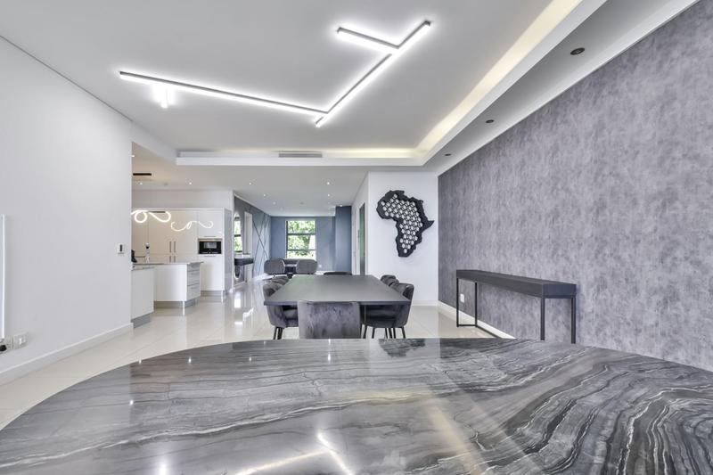 2 Bedroom Property for Sale in Houghton Gauteng
