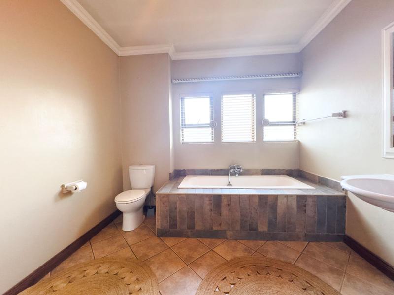 4 Bedroom Property for Sale in Midstream Estate Gauteng