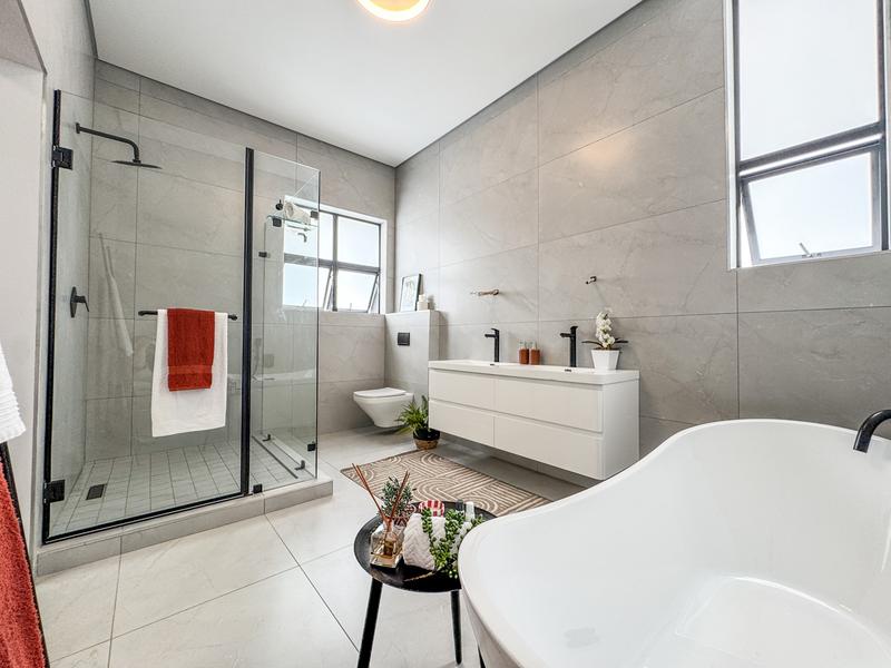 5 Bedroom Property for Sale in Fountainbrook Estate Gauteng