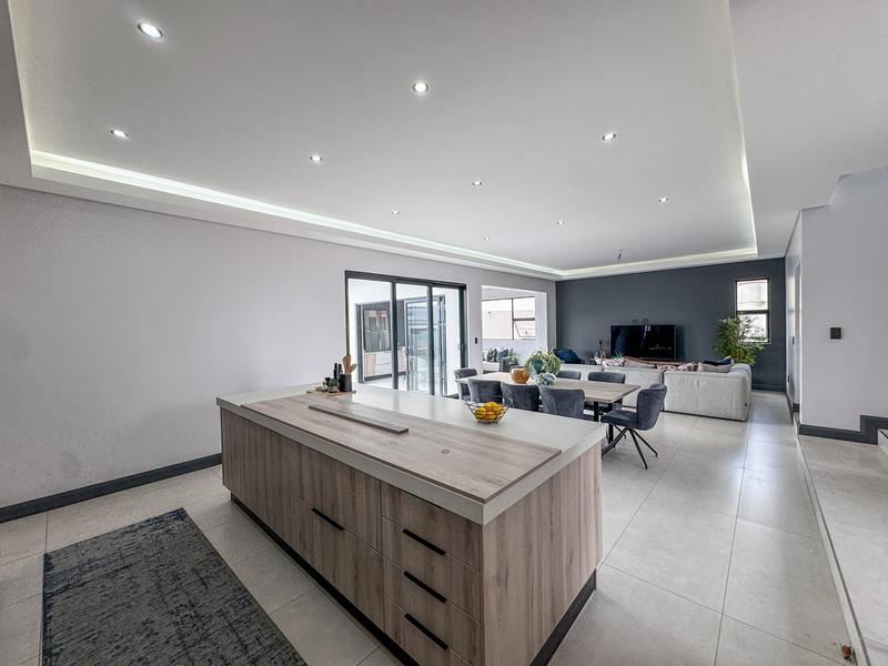5 Bedroom Property for Sale in Fountainbrook Estate Gauteng