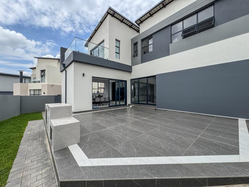 5 Bedroom Property for Sale in Fountainbrook Estate Gauteng