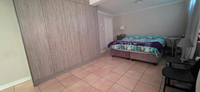 To Let 4 Bedroom Property for Rent in Blairgowrie Gauteng