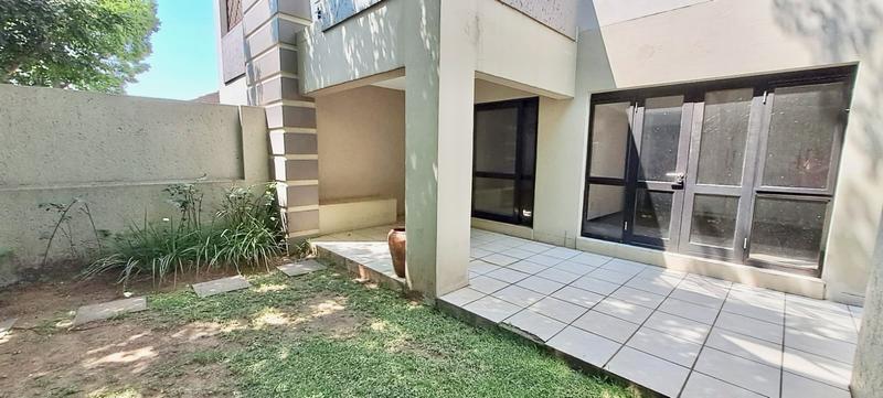 To Let 1 Bedroom Property for Rent in Lonehill Gauteng