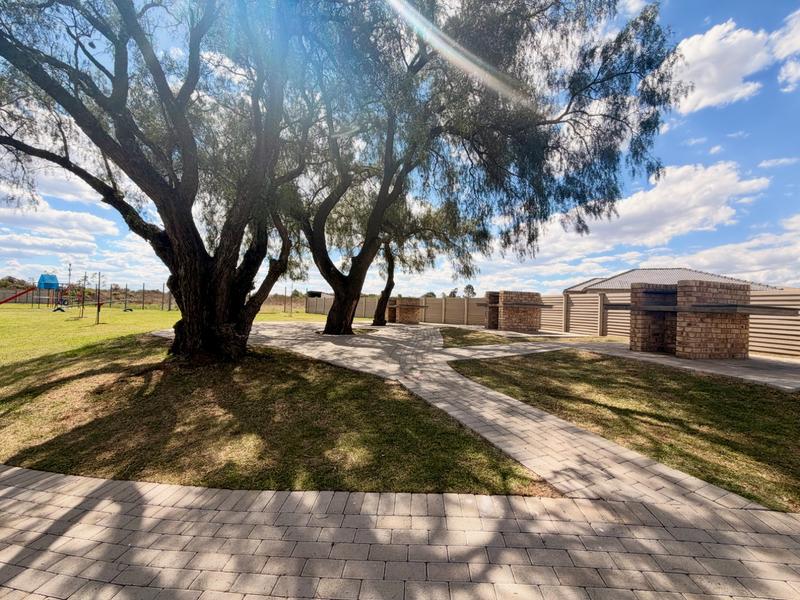 2 Bedroom Property for Sale in Vanderbijlpark CW 5 Gauteng