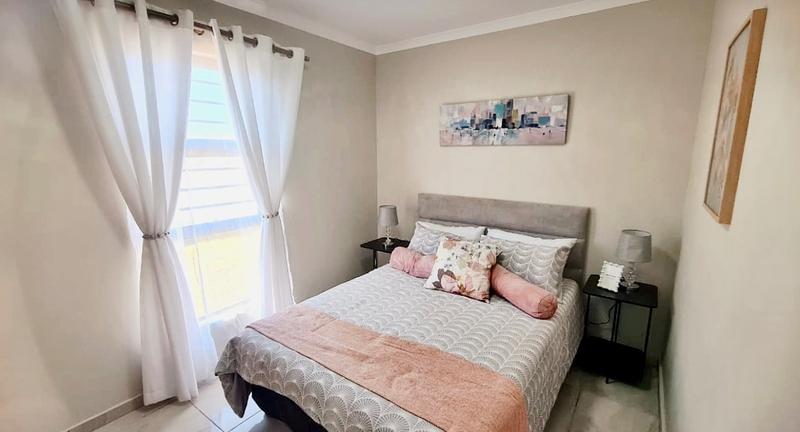 2 Bedroom Property for Sale in Vanderbijlpark CW 5 Gauteng