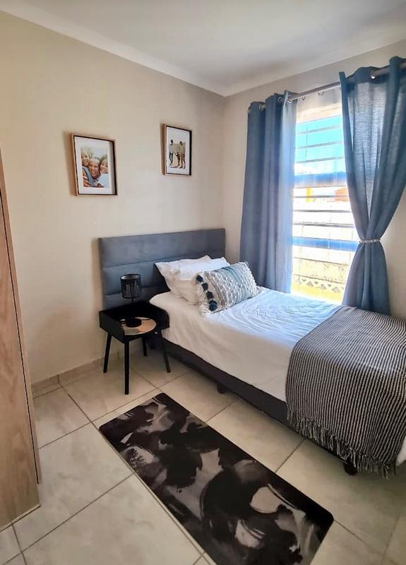 2 Bedroom Property for Sale in Vanderbijlpark CW 5 Gauteng