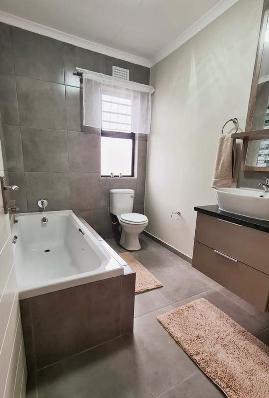 3 Bedroom Property for Sale in Vanderbijlpark CW 5 Gauteng