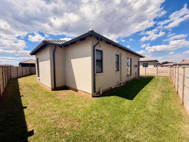 3 Bedroom Property for Sale in Vanderbijlpark CW 5 Gauteng