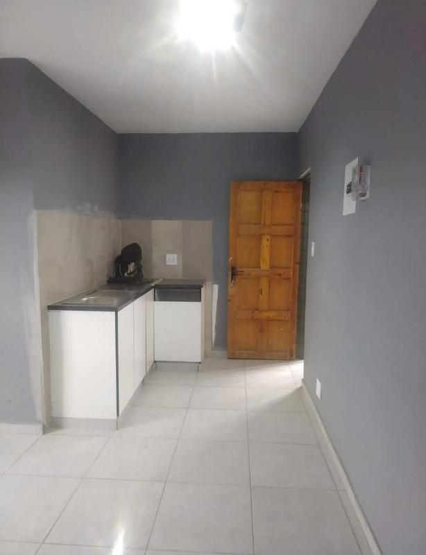 To Let 1 Bedroom Property for Rent in Emdeni Gauteng