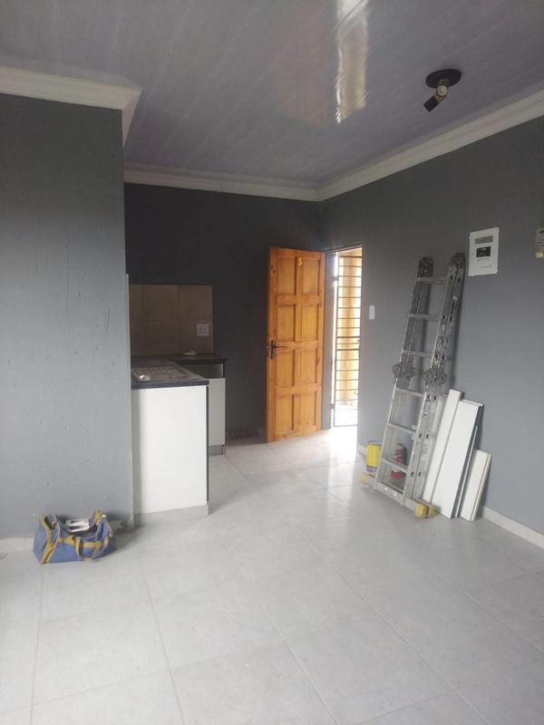 To Let 1 Bedroom Property for Rent in Emdeni Gauteng