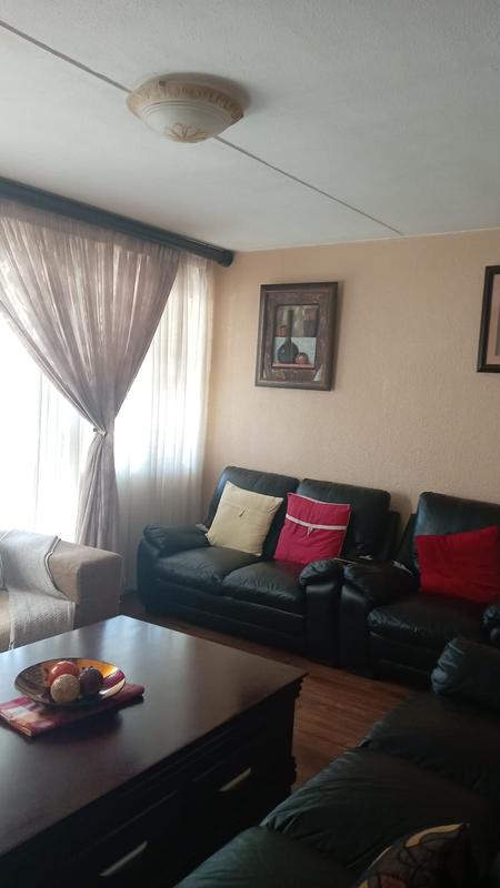 2 Bedroom Property for Sale in Ormonde Gauteng
