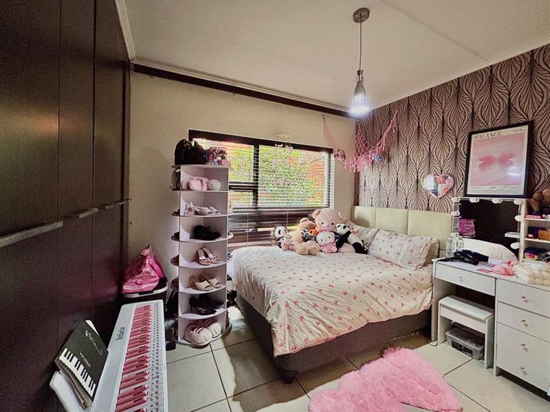 2 Bedroom Property for Sale in Douglasdale Gauteng