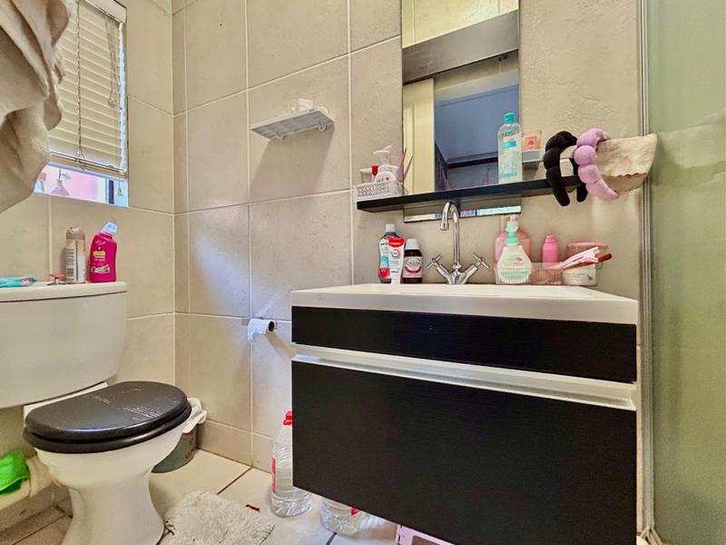 2 Bedroom Property for Sale in Douglasdale Gauteng