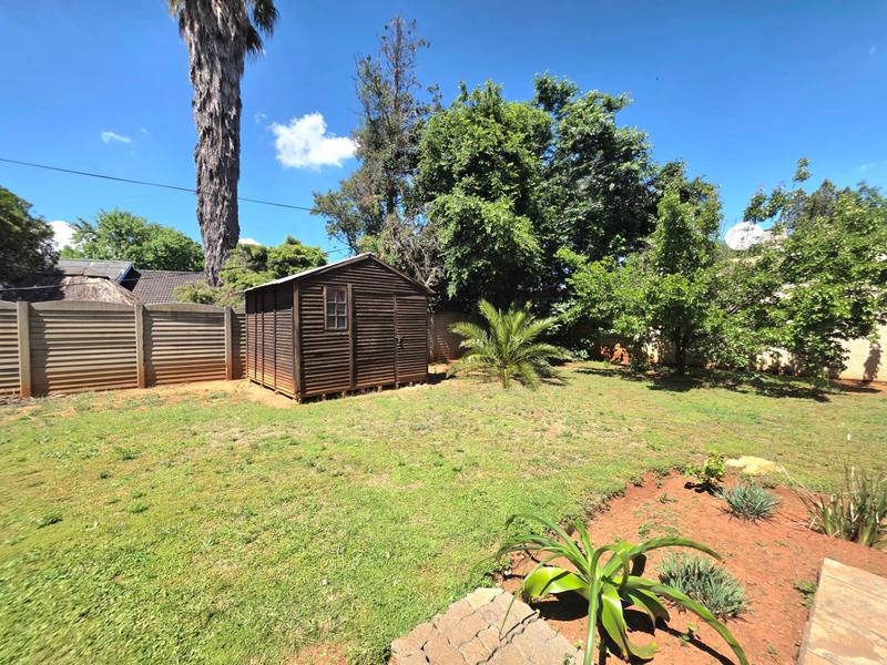 3 Bedroom Property for Sale in Rondebult Gauteng