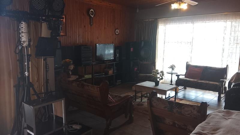 3 Bedroom Property for Sale in Randgate Gauteng