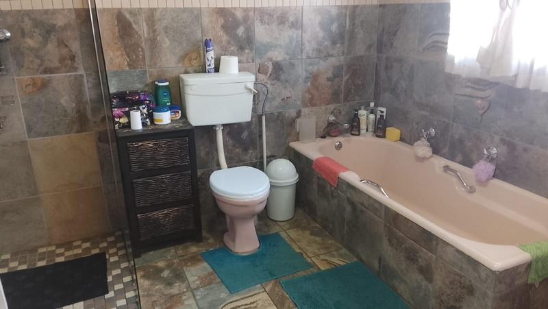 3 Bedroom Property for Sale in Randgate Gauteng