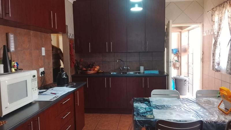3 Bedroom Property for Sale in Randgate Gauteng