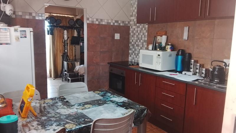 3 Bedroom Property for Sale in Randgate Gauteng